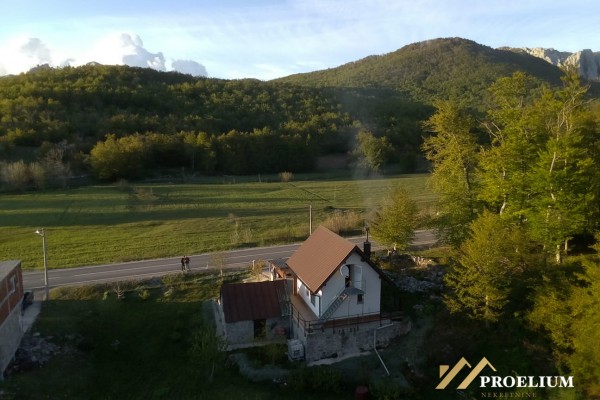  Ferienhaus Baška Oštarije, 70 m2, Baugrundstück 2284 m2