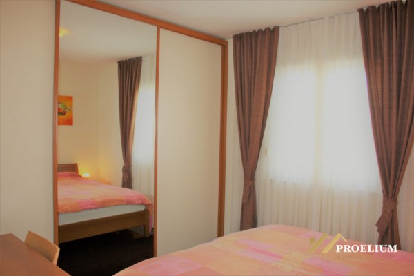  Stanovanje v Zadru, Jazine, apartma 83,70 m2 + 2 parkirni mesti v garaži
