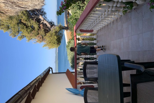 GREAT OPPORTUNITY!!! BIBINJE, HOUSE BY THE BEACH! FIRST ROW TO THE SEA, 427m2, PERFECT SEA AND BEACH VIEW, (exact 5 minutes to the city Zadar)