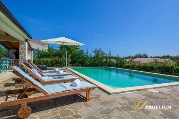  Luxury villa in Istria, surface 287 m2