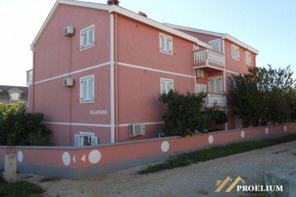  Casa Zadar-Borik, 566m2, 14 stanze