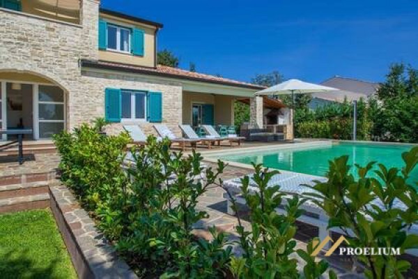  Luxury villa in Istria, surface 287 m2