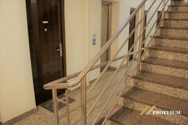  Stanovanje v Zadru, Jazine, apartma 83,70 m2 + 2 parkirni mesti v garaži