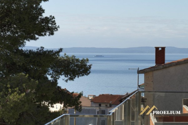 Luxury penthouse with apartments, Split, 600m2. 500m to the sea!