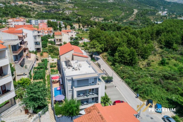 Luxus-Penthouse mit Wohnungen, Split, 600m2. 500m zum meer!