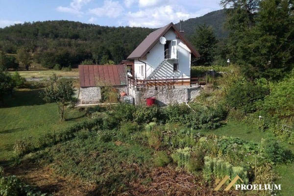  Ferienhaus Baška Oštarije, 70 m2, Baugrundstück 2284 m2