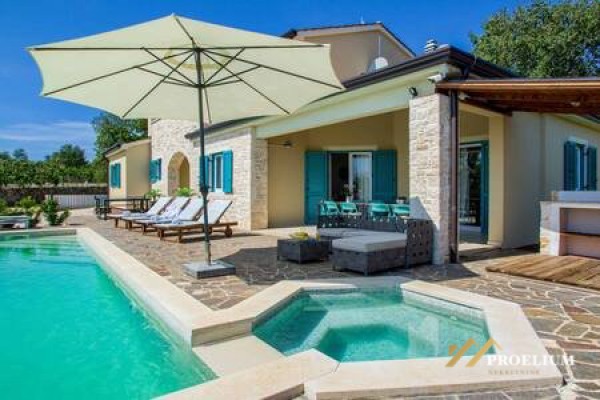  Villa di lusso in Istria, superficie 287 m2