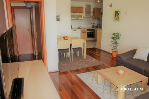  Apartment in Zadar, Jazine, apartment 83,70 m2 + 2 parking spaces in the garage